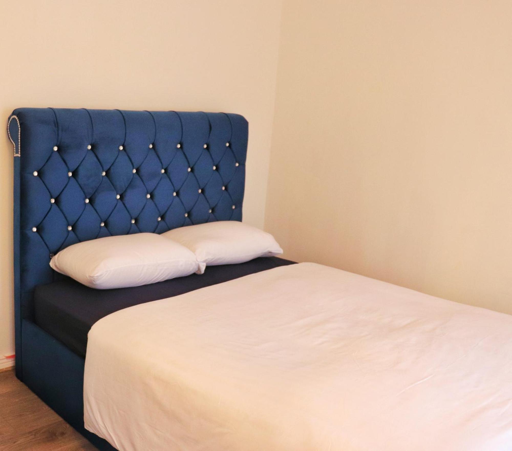 Apartamento Deluxe Dwelling - 15 Mins From Cork City/Airport Exterior foto